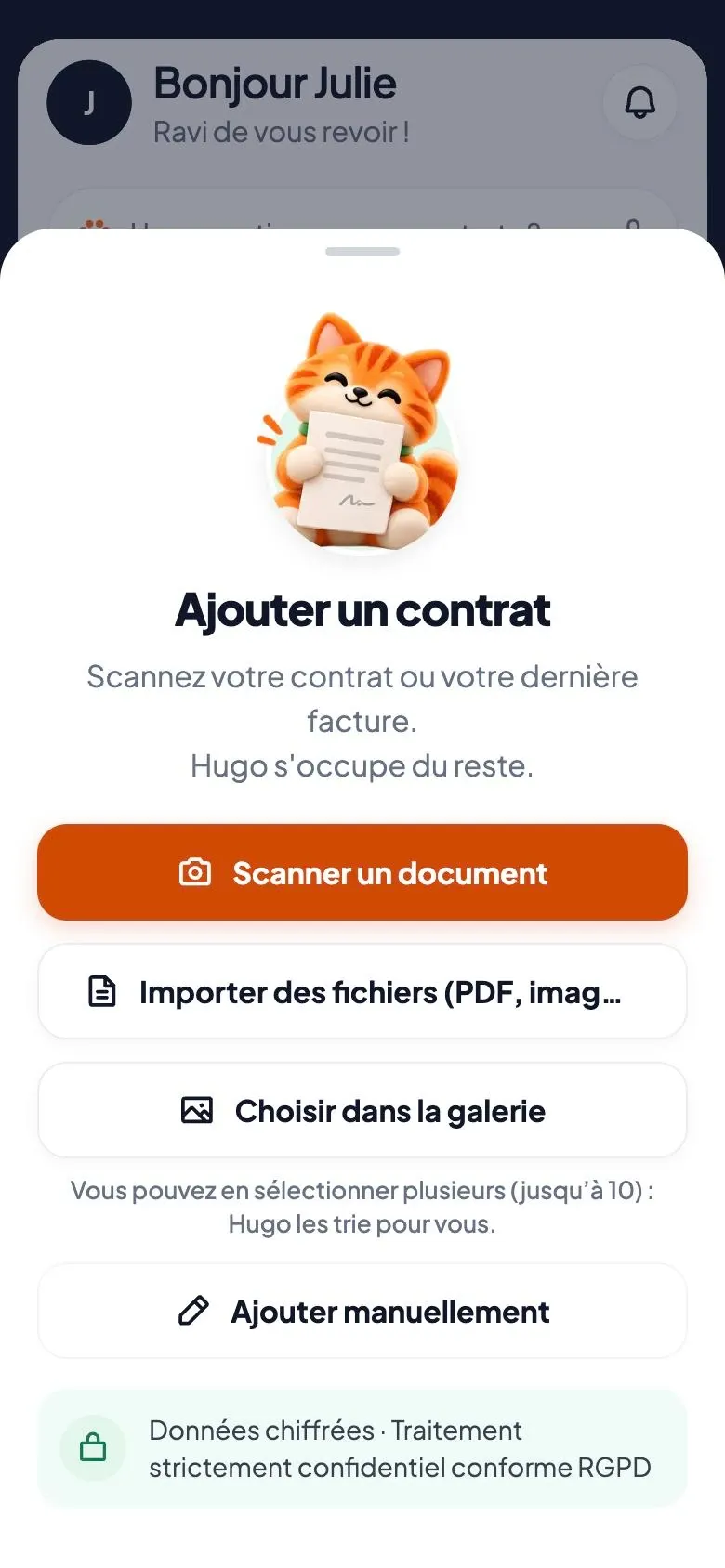Écran « Ajouter un contrat » : scanner un document, importer des fichiers, choisir dans la galerie ou ajouter manuellement.